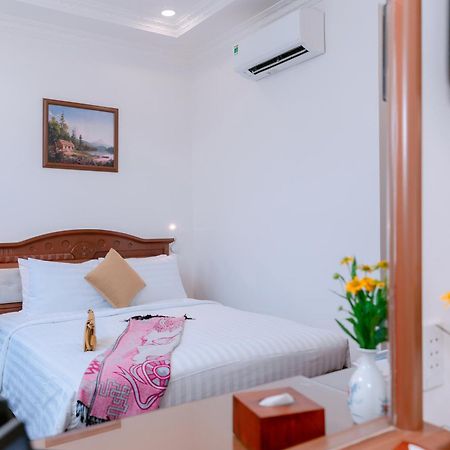 Dahlialand Saigon Hotel & Swimming Pool - Ben Thanh Market, District 1 Ho Chi Minh-staden Exteriör bild