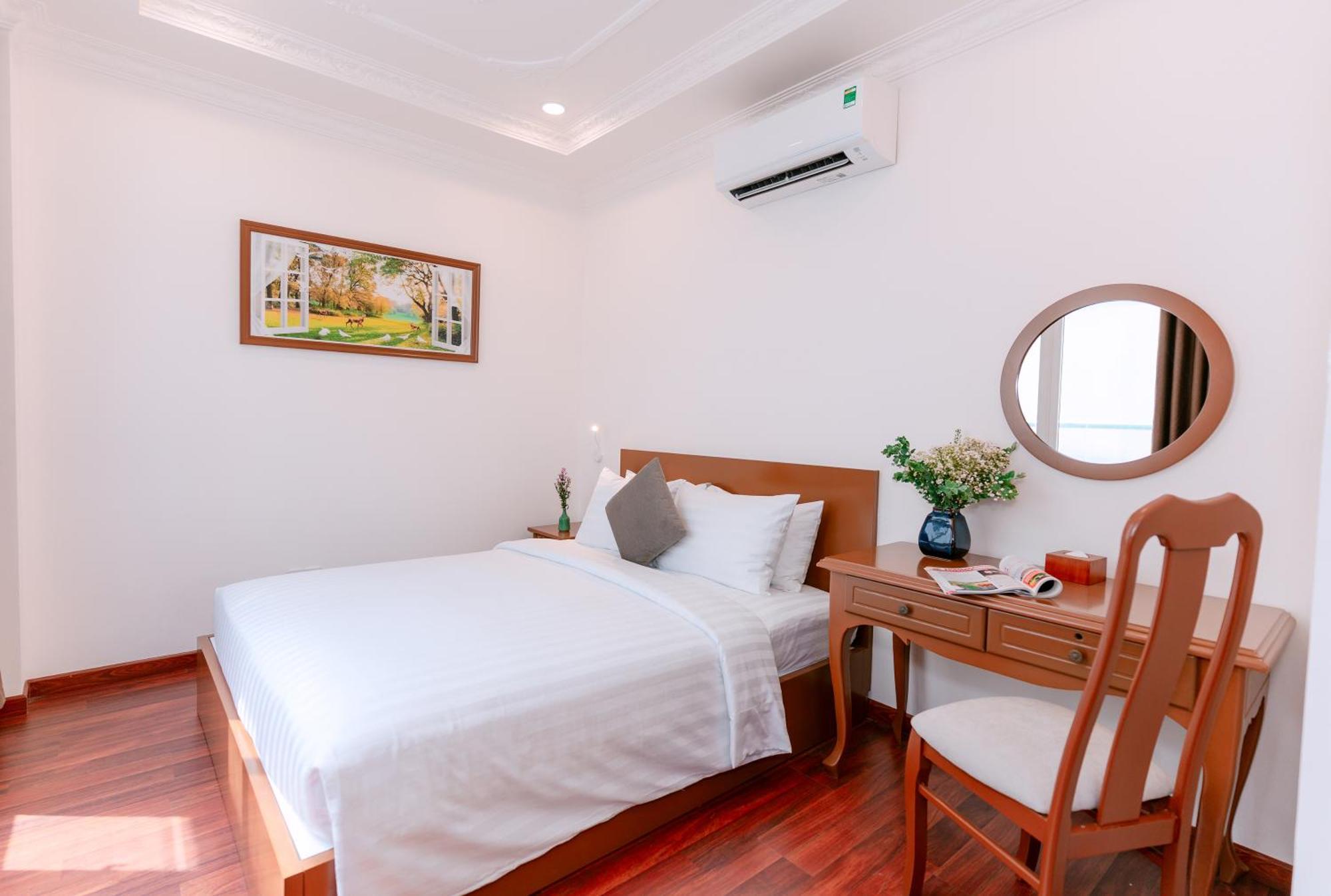 Dahlialand Saigon Hotel & Swimming Pool - Ben Thanh Market, District 1 Ho Chi Minh-staden Exteriör bild