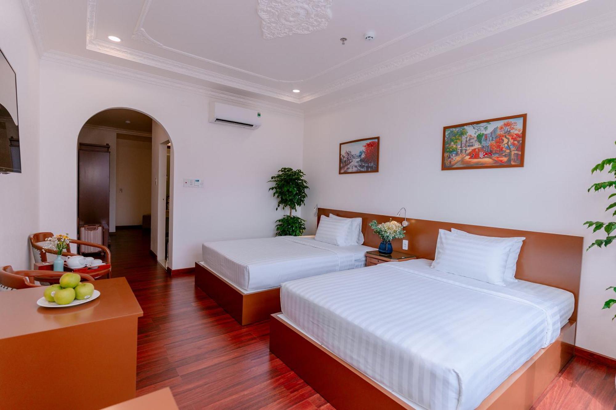 Dahlialand Saigon Hotel & Swimming Pool - Ben Thanh Market, District 1 Ho Chi Minh-staden Exteriör bild