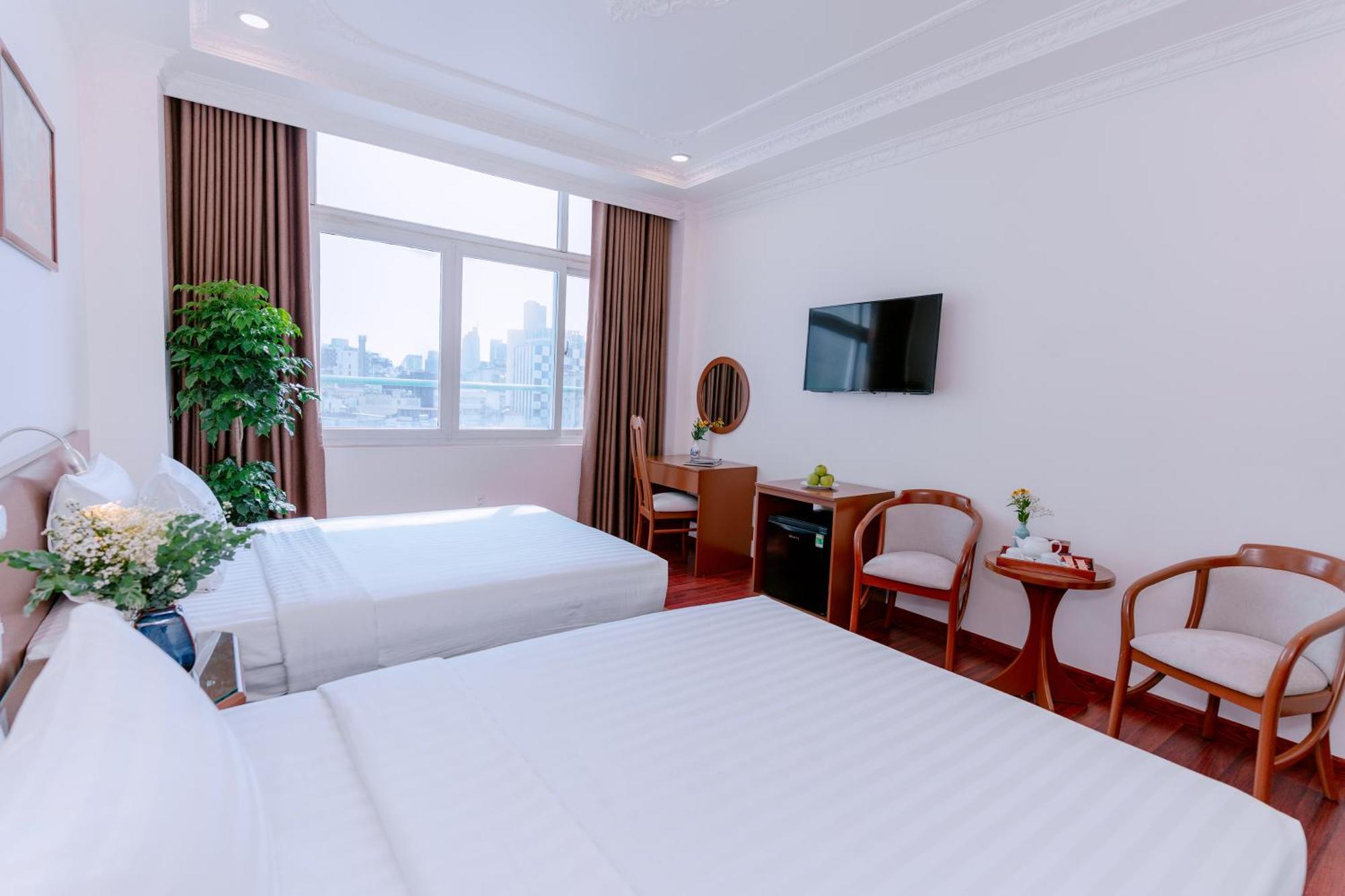 Dahlialand Saigon Hotel & Swimming Pool - Ben Thanh Market, District 1 Ho Chi Minh-staden Exteriör bild