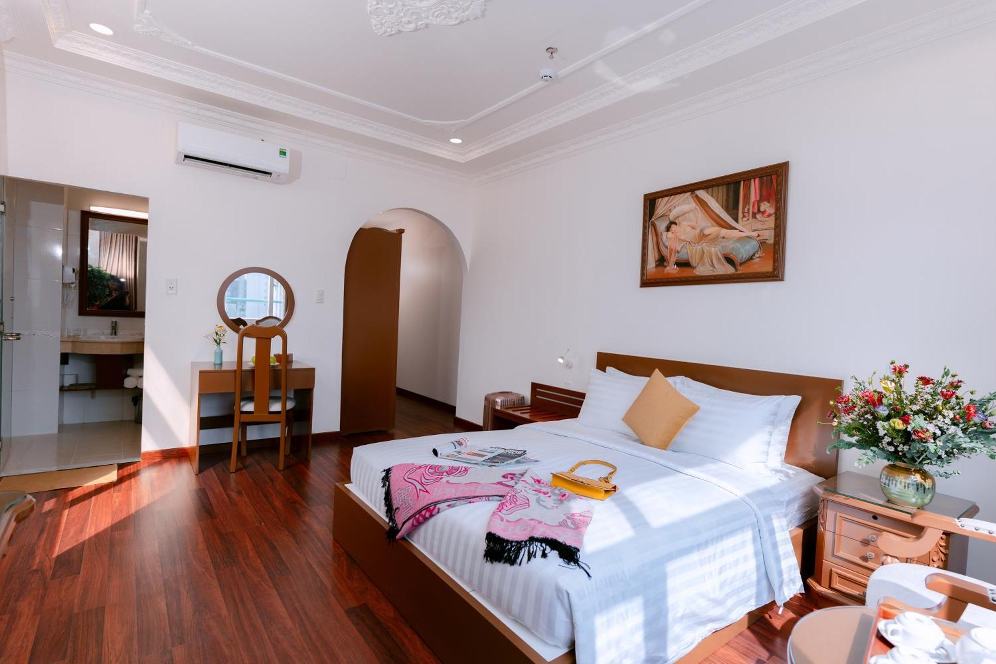 Dahlialand Saigon Hotel & Swimming Pool - Ben Thanh Market, District 1 Ho Chi Minh-staden Exteriör bild
